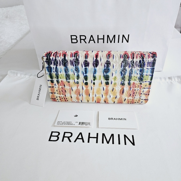 NWT BRAHMIN CELEBRATE MELBOURNE SKYLER CLUTCH ☆HARD TO FIND☆ - Picture 2 of 16